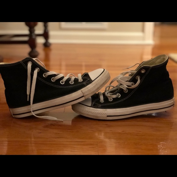 Converse Shoes - BLACK HIGH TOP CONVERSE